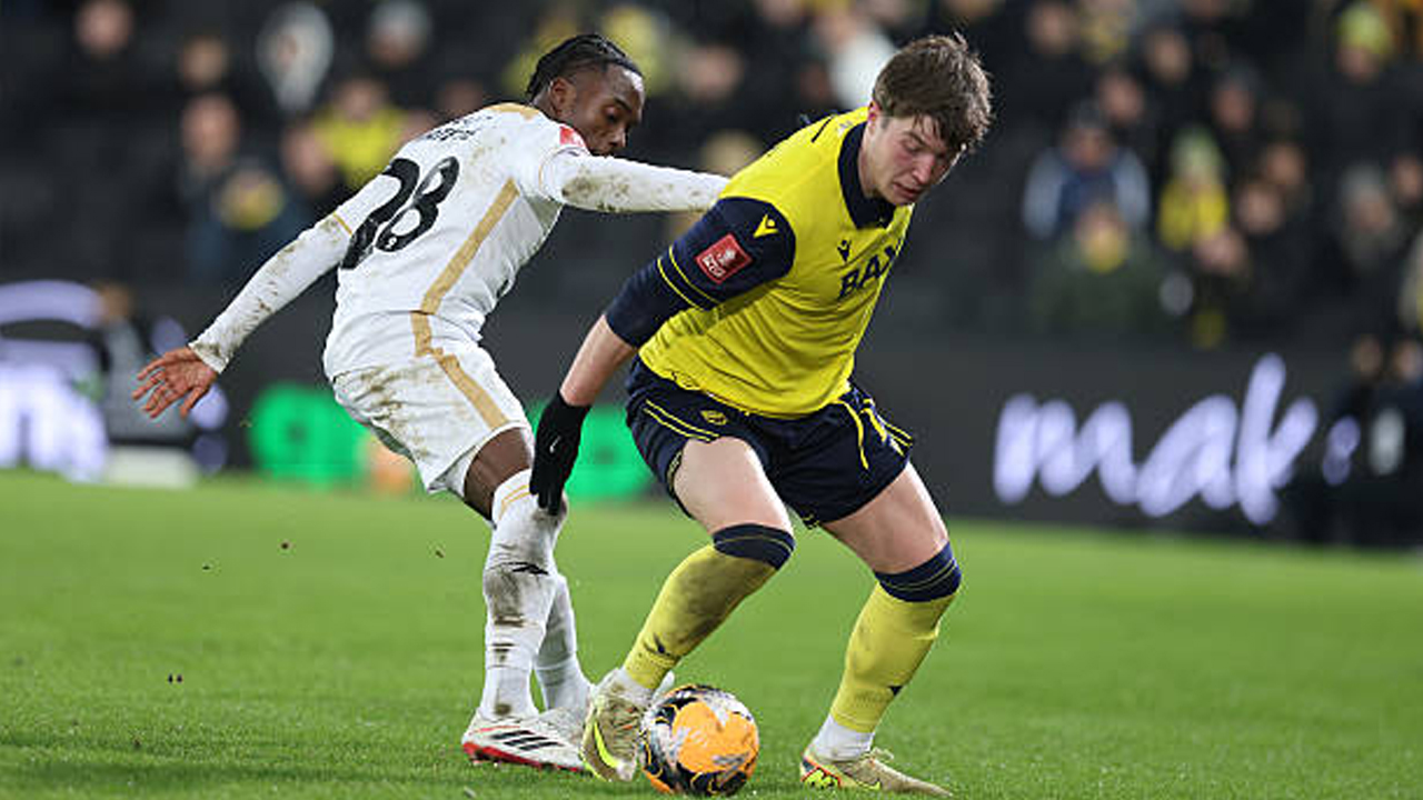 hasil-pertandingan-piala-fa-mk-dons-1-1-oxford-united-adu-penalti-3-4-scorepost