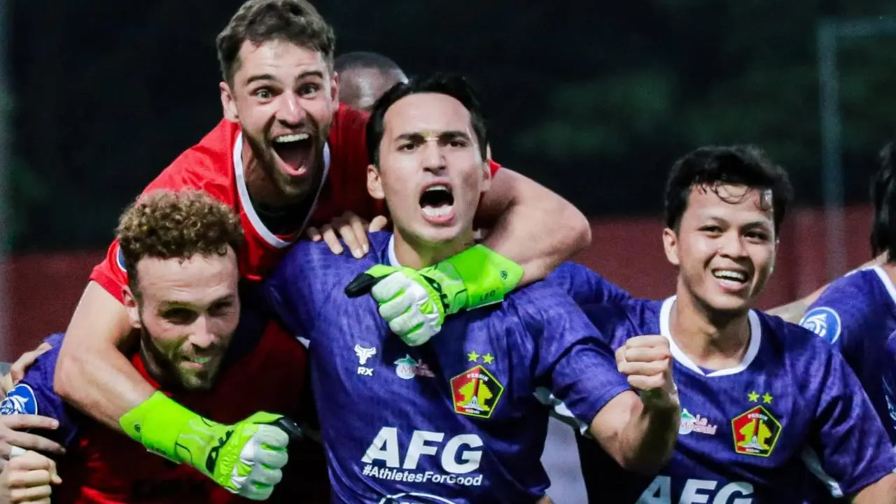 Ezra Walian
